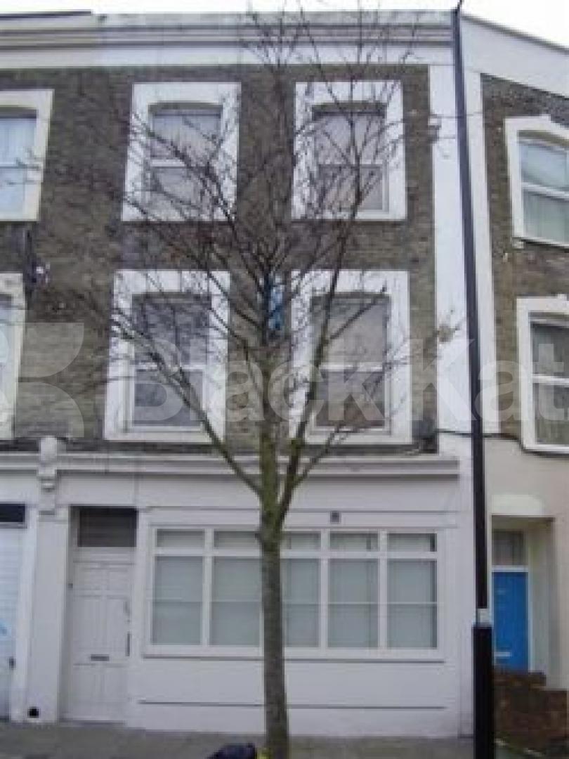 			1 Bedroom, 1 bath, 1 reception Flat			 Roman Way, ISLINGTON BORDERS N7